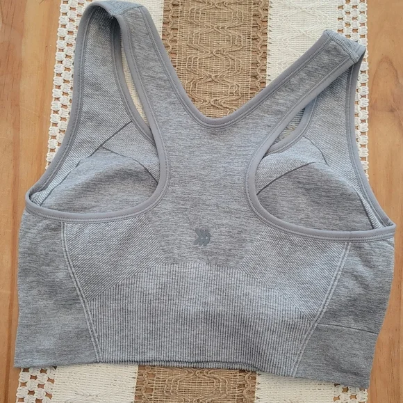 All In Motion Seamless Medium Support Racerback - Picture 5 of 5